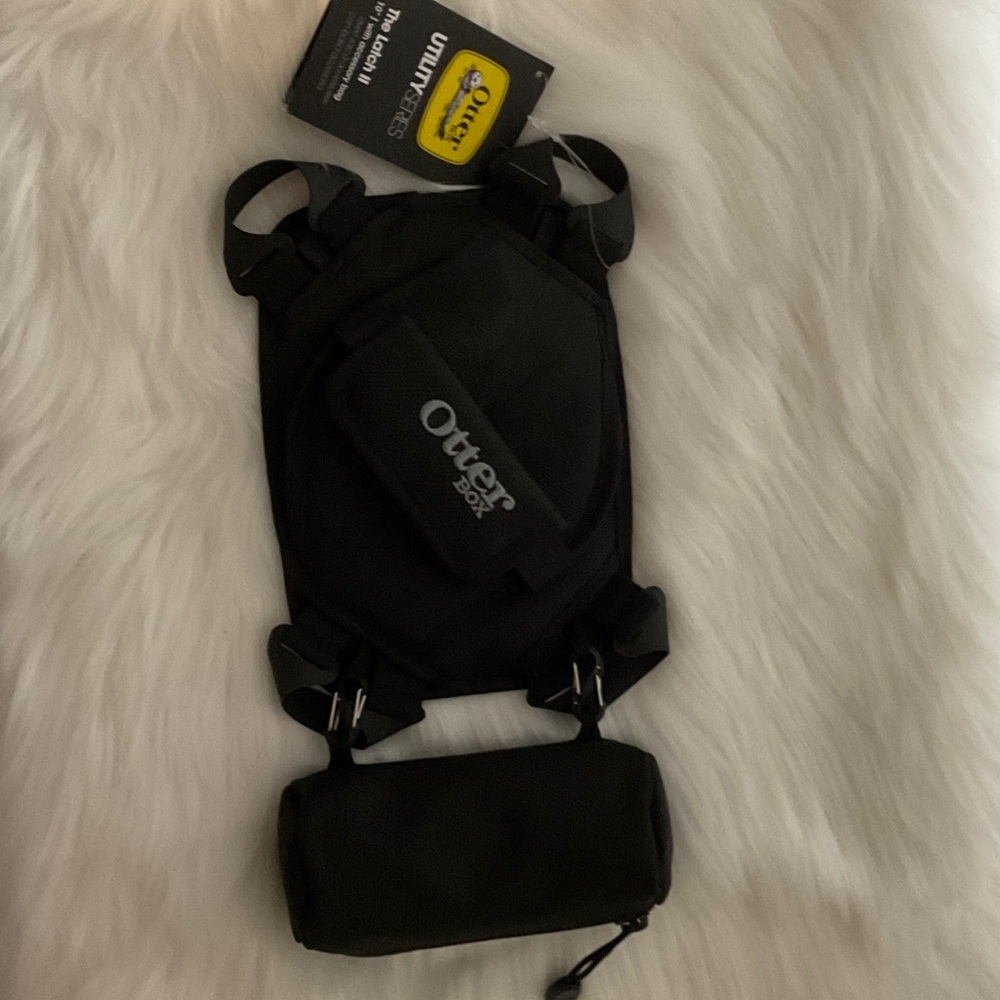 OtterBox Black Utility Bag for iPad